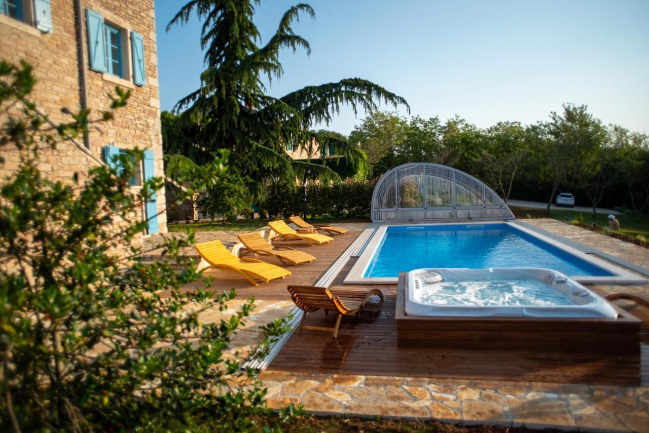 Julijud, Heated Pool, Jacuzzi, Dome And Sauna Brajkovici  外观 照片