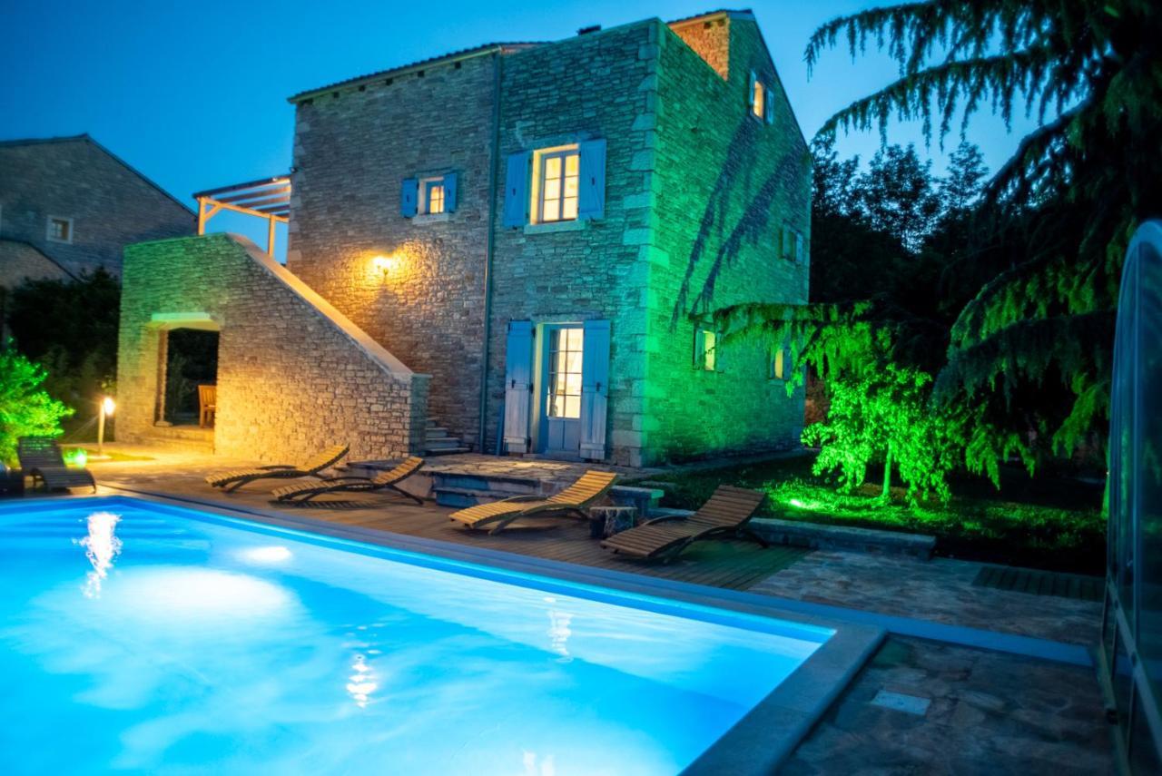 Julijud, Heated Pool, Jacuzzi, Dome And Sauna Brajkovici  外观 照片
